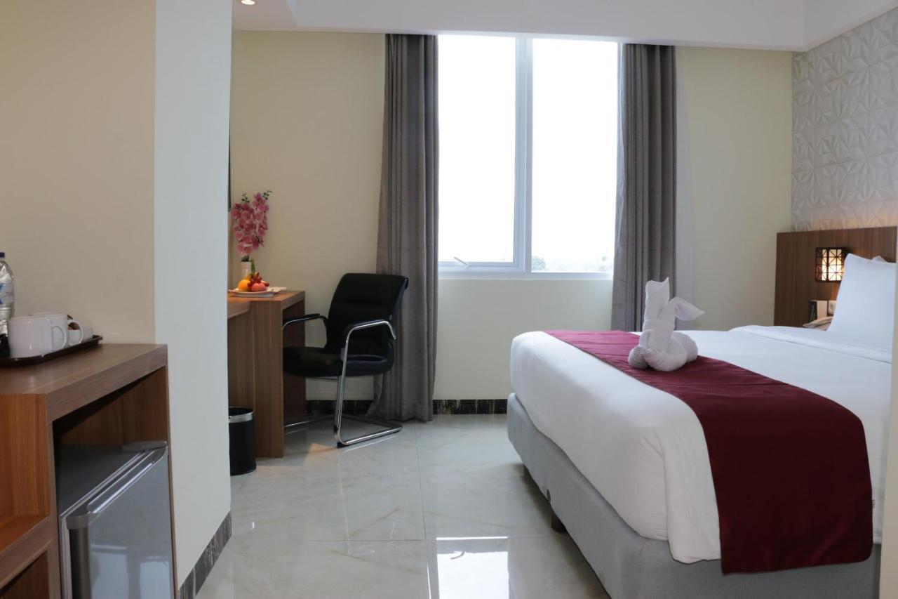 Hotel Horison Sentani Nefaar Zewnętrze zdjęcie