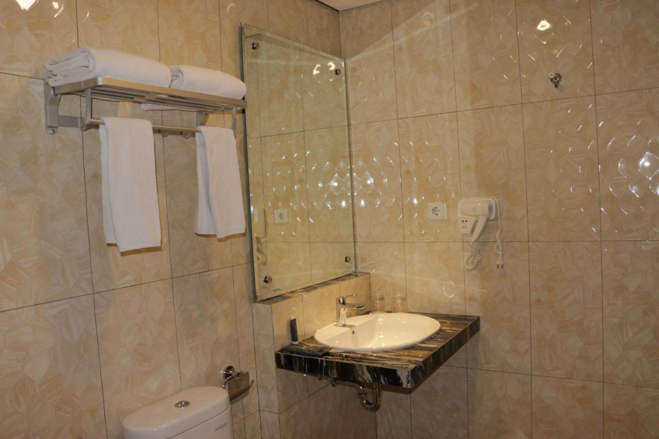 Hotel Horison Sentani Nefaar Zewnętrze zdjęcie